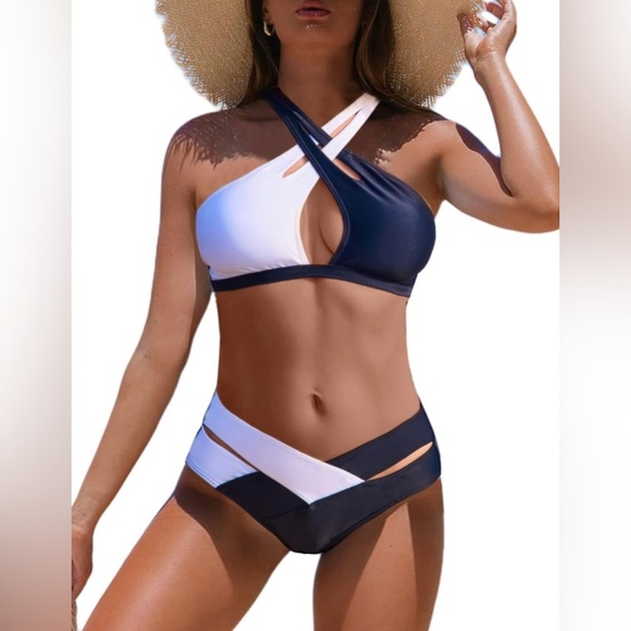 Women's Wrap Cross 2 Piece Swimsuit - Picture 1 of 4